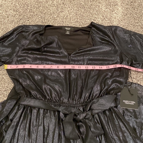 Simply Vera Vera Wang Long Sheer Sleeve Dress. Size XS - Picture 5 of 15